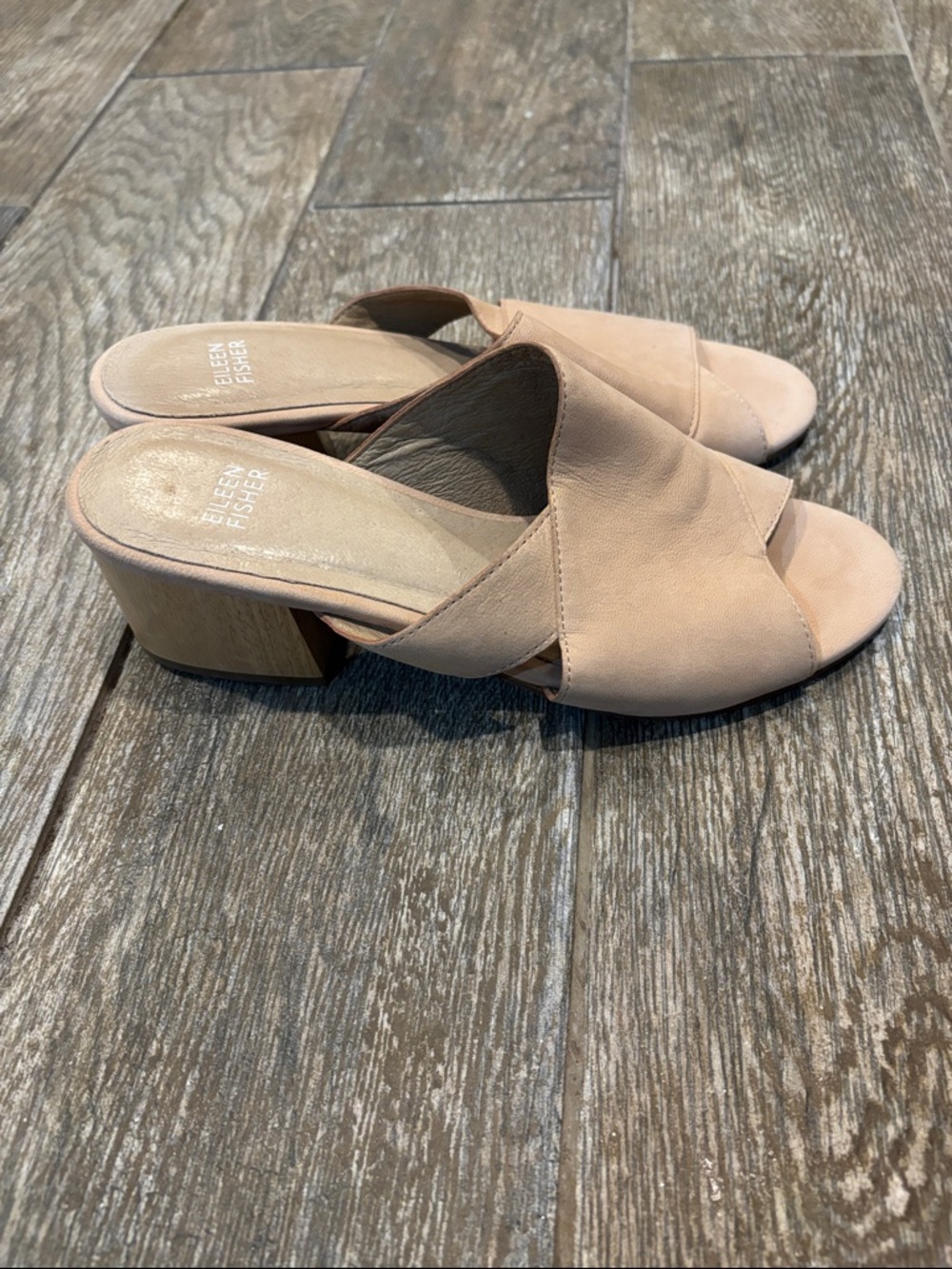EILEEN FISHER Haven Blush Nude Leather Crossover Block Heel Sandals size 8